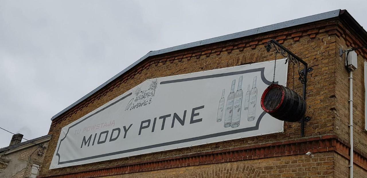 Chwarszczany Miodosytnia酒店 外观 照片